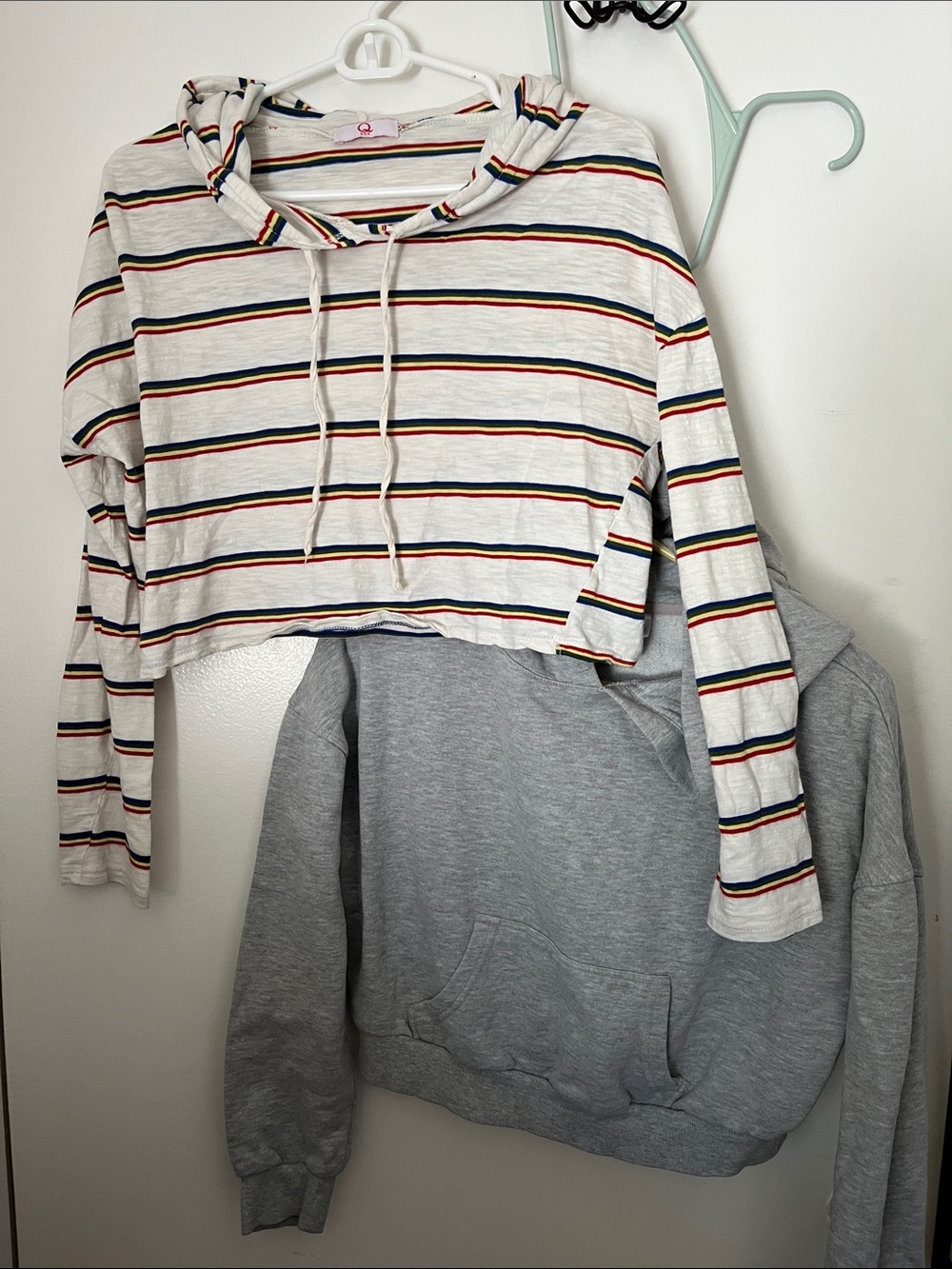 Crop Hoodies Grey Red Yellow Green Blue Stripe Women's S Bundle of 2